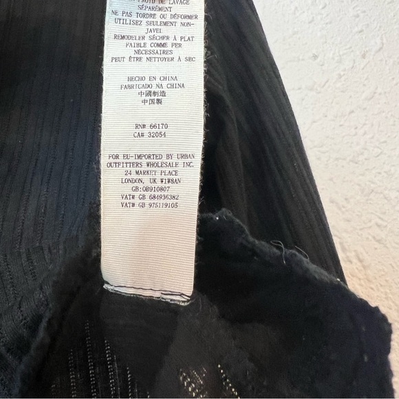 Free People Third Date Top Crochet Button Tie XS - Picture 10 of 11